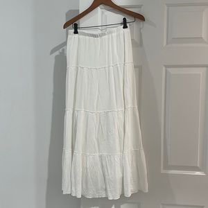Brandy Melville Izzy Skirt